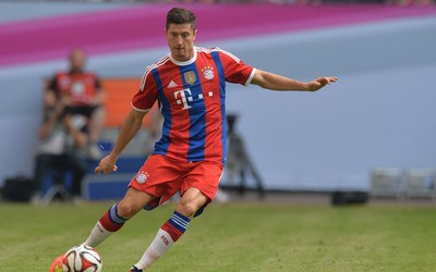 浩瀚体育动态-三狮军团欧洲杯爆冷出局凯恩掩面