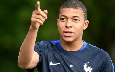 浩瀚体育动态-冷门比分震惊足坛